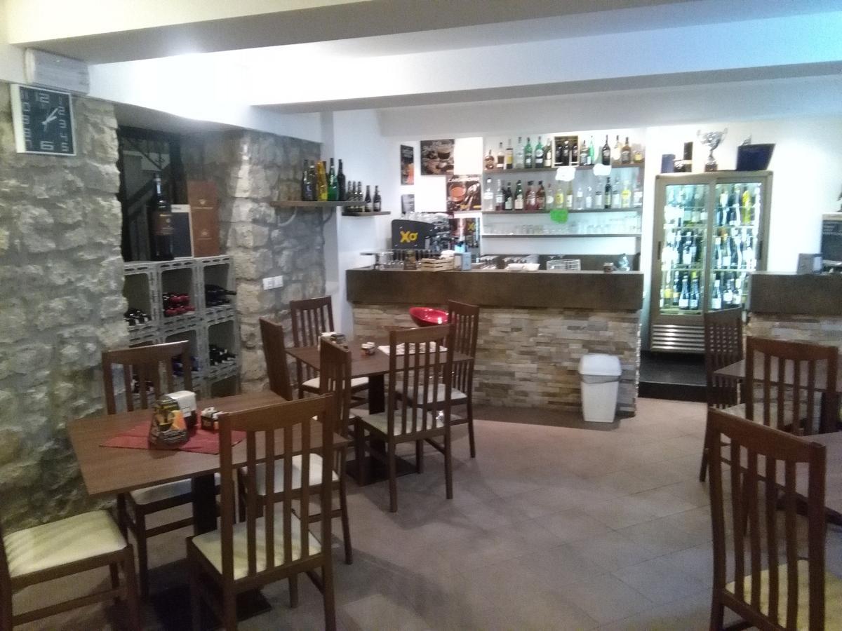 Albergo Ristorante Bismantova Кастельново-не-Монти Экстерьер фото